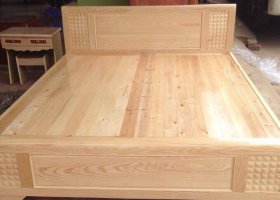 giường gỗ sồi tự nhiên
